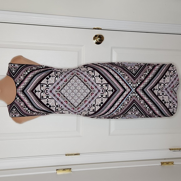 White House Black Market Dresses & Skirts - WHBM reversible dress sleeveless sheath size  large NWT